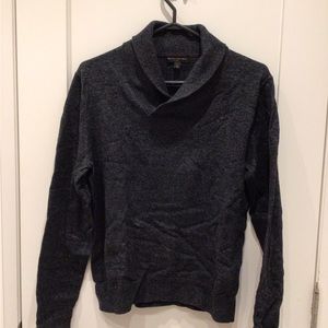banana republic sweater -S